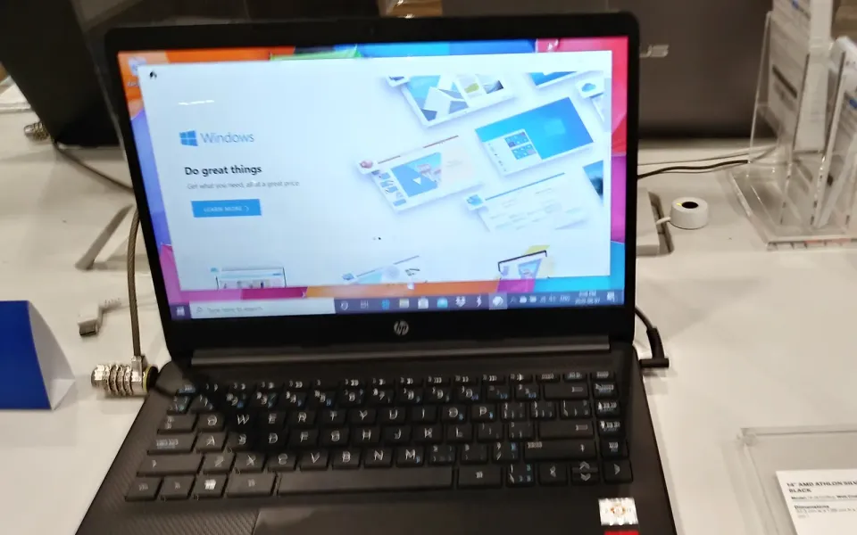 Windows 10 Updates Extended to Oct 2027: What to Do Now